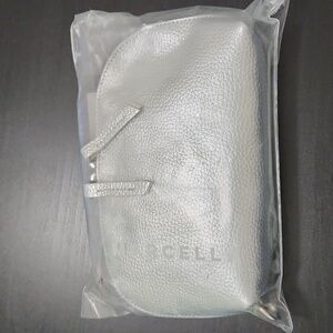 🆕️ Marcella Jaime Leather Pouch Silver Pebble